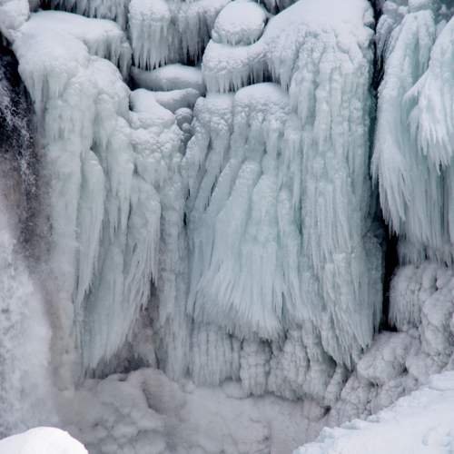 Frozen Gullfoss Waterfall ©Buehler Buechi